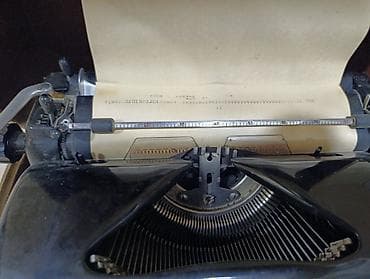 Məhsul: Rheinmetall mexaniki yazı maşını (daşıma çantası ilə) Çox — 5