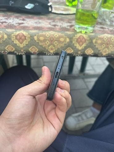 alıram: Poco X5 Pro 5G, 256 GB, rəng - Qara, Sensor — 5
