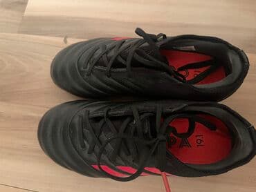 детские футбольные щитки: Futbol oynamaq ucun usag ayaqqabisi — 2