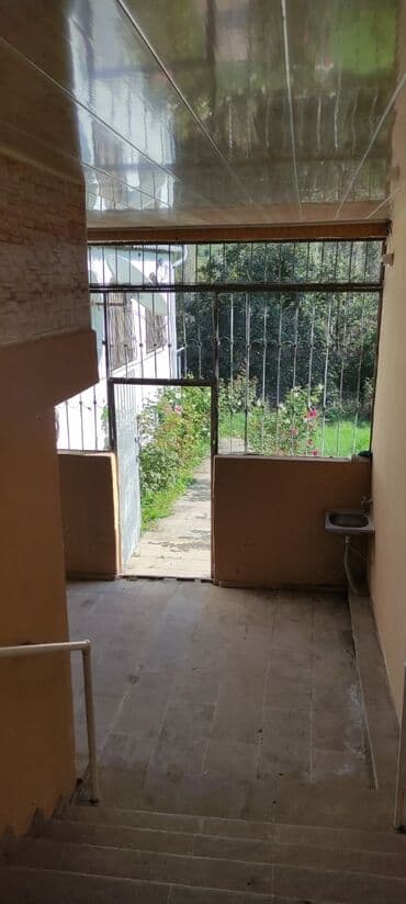 ismayıllıda satılan evlər: 4 otaqlı, 150 kv. m, Kredit yoxdur, Orta təmir — 5