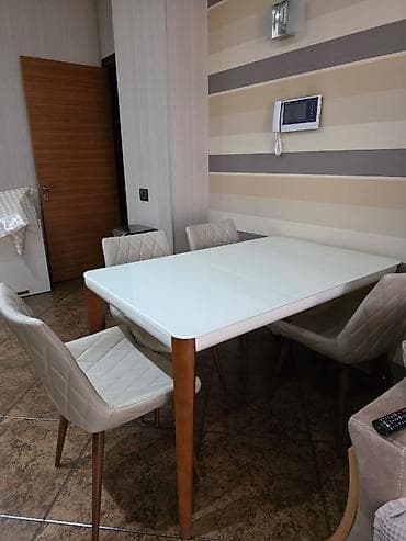 islenmis taxta satilir: GulyagulMasa desti əla vəziyyətdə 400azn unvan 28may Gulya🌻0271 — 1