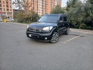 volkswagen touareg qiymeti: Kia Soul: 1.6 l | 2009 il Krossover — 10