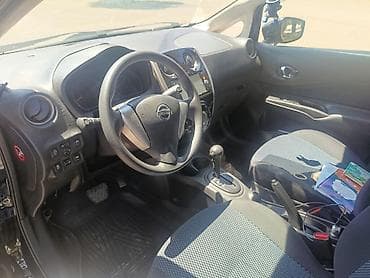 ucuz avto: Nissan Note, qara rəng, 5 qapı, şəhər üçün kompakt və ekanom maşındır — 7