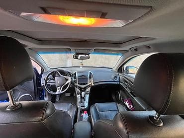 cruze 2012: Chevrolet Cruze: 1.8 l | 2014 il 158000 km Sedan — 7