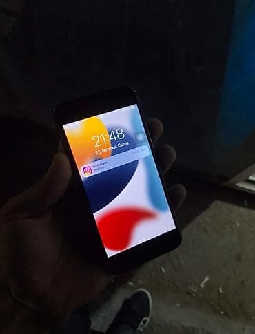 iphone 11 bakida: IPhone 7, 64 GB, Qara, Barmaq izi — 4