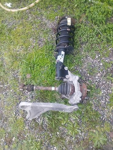Satılır: Ön asqı və ötürücü komplekti Tərkib: - Amortizator rəfi