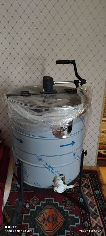 Yağ çəkən aparatlar: Arı balı çıxarmaq üçün əl tipli ekstraktor - Tip: Manual (əl qolu ilə — 2