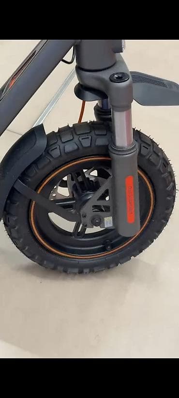 Elektrikli samokatlar: Xiaomi Electric Scooter 6 Pro – güclü və rahat şəhər nəqliyyatı - 12 — 3