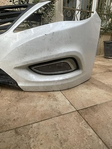 arxa şuşə: Hyundai Azera/Grandeur, 2011 il, Ünvandan götürmə — 4