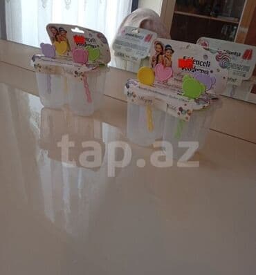 sud bidonu: Şirniyyət qəlibləri, rəng - Sarı, Ürək, 4 — 1