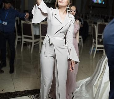 Женская обувь: Zərif dizaynlı qadın kombinezonu - Rəng: açıq bej/ivory - Model — 1