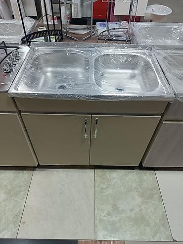 Mətbəx moykası. Qoşa çanaqlı mətbəx moykası. Çanaq. Moyka. Mətbəx