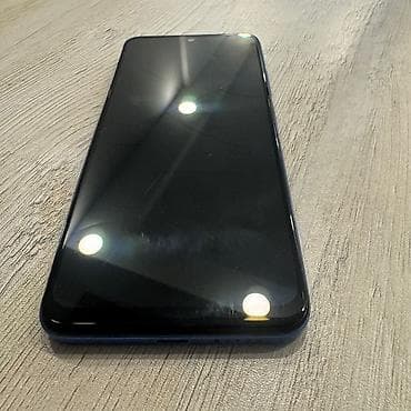 xiomi 10 s: Məhsul: Smartfon - Ekran: Tam ölçülü, kənarlara qədər geniş displey; — 8