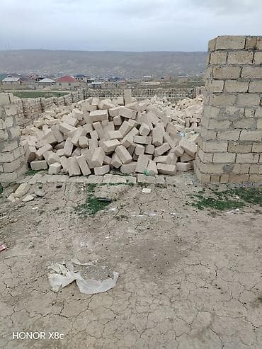 ev saati modelleri: Qumdaşı tikinti daşı – iri həcmdə - Material: yerli təbii qumdaşı — 1