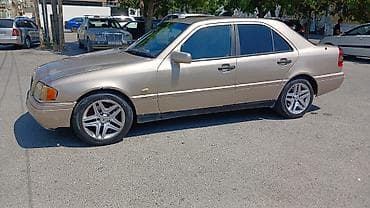 audi a6 c5: Mercedes-Benz C-Class: 2.2 l | 1994 il Sedan — 8