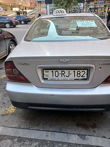 Chevrolet: Chevrolet Evanda: 2 л | 2006 г. 320000 км Седан — 7