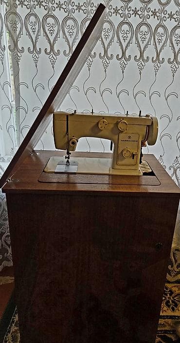 Tikiş maşını Chayka, İşlənmiş,Elektromexaniki, 2 saplı Ünvandan götürmə