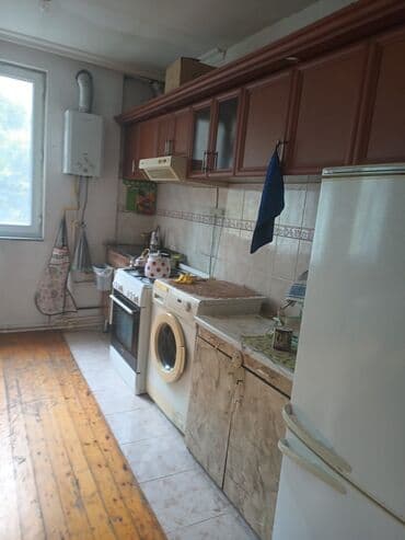 bayılda mənzil: Kirayə mənzil – şəkillərdə göstərilən sahə - Plan: dəhlizli mənzil — 6