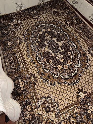 psg forma: Xalça – klassik oriental naxışlı, bej-qəhvəyi-qara tonlarda - Ölçü — 1