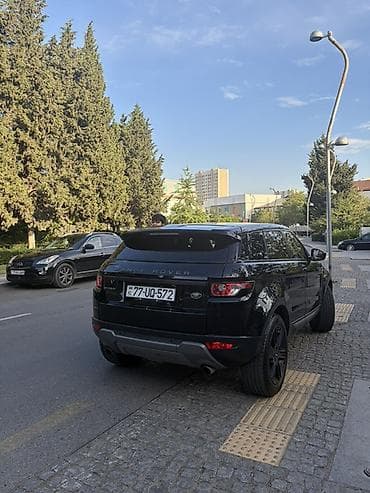 tra: Land Rover Range Rover Evoque: 2 l | 2015 il 174000 km Ofrouder/SUV — 10