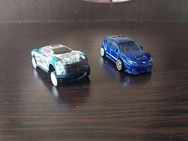 qaşıq dəst: Kiçik ölçülü metal oyuncaq avtomobil dəsti ve futbol,pakemon kartlari — 3