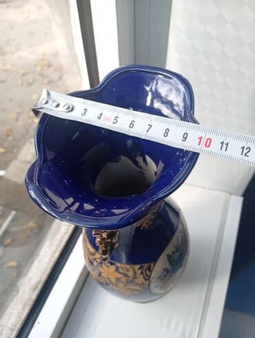 gul səbətləri: Bir vaza, Keramika — 7