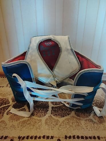 taekvondo: Taekvondo qoruyucu jilet– Daedo, ölçü 3 - Rəng: ikiüzlü – mavi və — 2