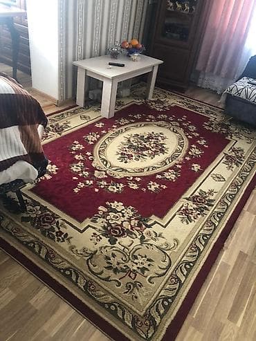 xalca uzlukləri: Klassik üslubda dekorativ xalça - Rənglər: tünd bordo (şərab rəngi) — 2