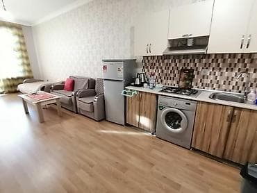 ecemide kiraye evler 2022: Şeherin merkezinde 28 Mayda yeni temirli yeni binada 1 otaqli ev — 5