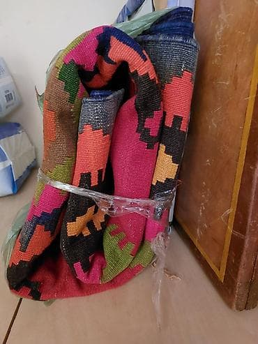 qedimi mebeller: Kilim xalça 1960cı ilin Xalçasıdır - Naxış: Şərq motivli, romb və — 2