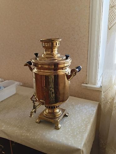 qedim samovar satisi: Mis samovar – klassik rus üslubunda, kömür/odunla işləyən model — 5