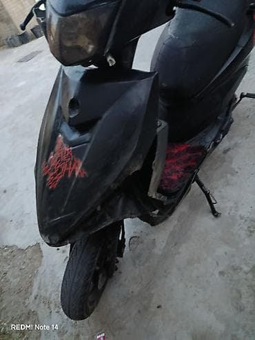mercedes r17 disk: Skuter – ehtiyat hissələri üçün komplekt - Kuzov: qara rəngli — 1