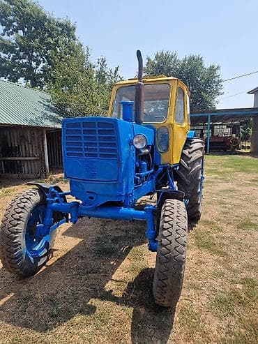 maşınlar 011: Traktor və dırmıq ot yığan araba(presiv) Traktor MTZ tipli (klassik — 6