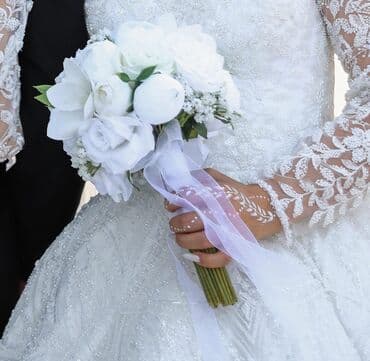 toy donlari modelleri: Zərif gəlin buketi – krem-ağ və solğun çəhrayı tonlarda — 2