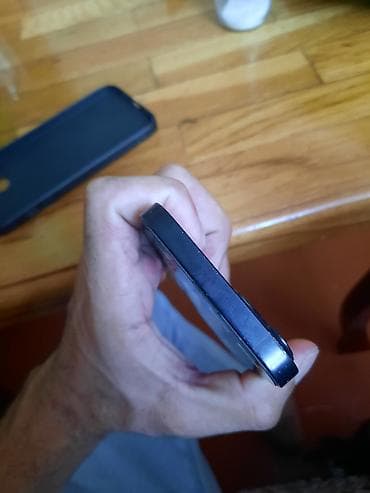 islenmis printer satisi: IPhone 13, 256 GB, Qara, Simsiz şarj, Face ID — 6
