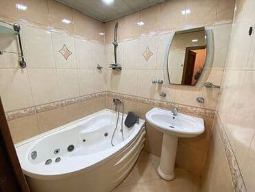 turkiyede evlerin qiymeti: Bakı, 3 otaqlı, Köhnə tikili, 85 kv. m — 5