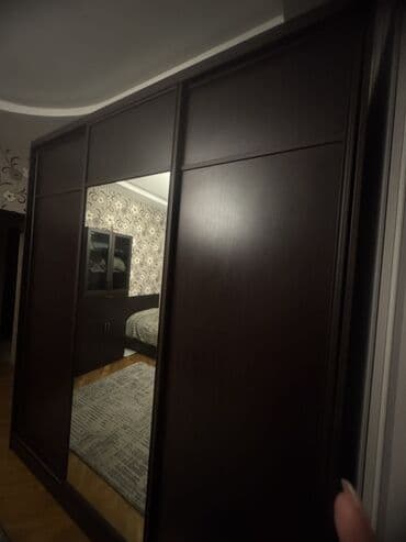 Аккумуляторы: Односпальная кровать, Шкаф — 2