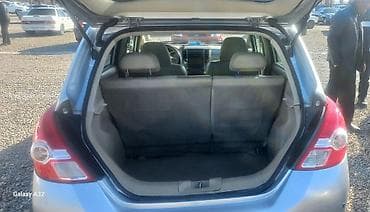 momo sükan: Nissan Tiida hatchback - Kuzov: 5 qapılı hatchback, gümüşü rəng - — 8