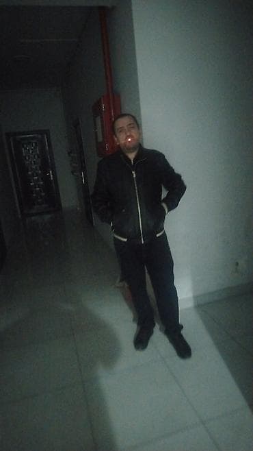 Qara dəri görünümlü kişi gödəkcə - Rəng: qara - Stil: klassik, qoltuq