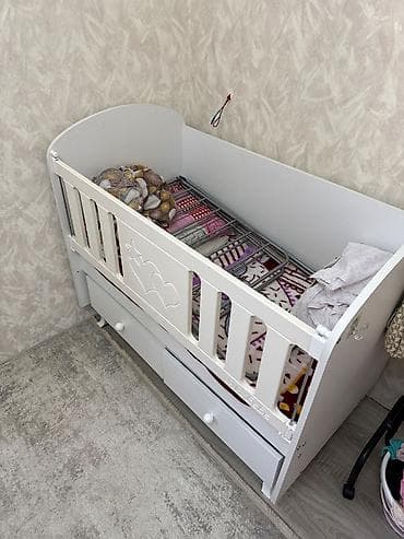 islenmis matras: Satilir 10manat ehtiyaci olan gelib gotursun. Suraxani bahar qesebesi — 2