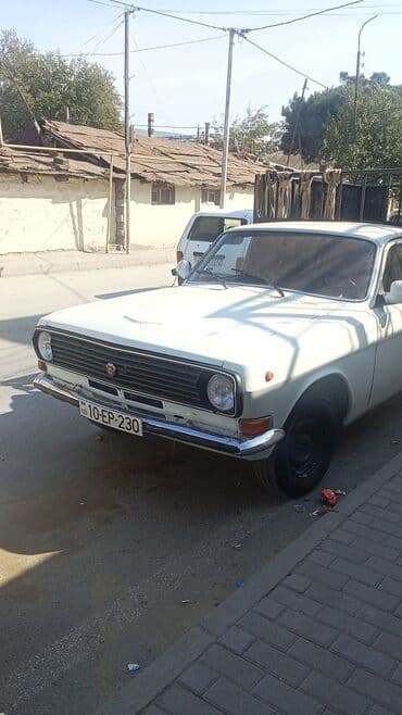 3D panellər: Yükdaşıma üçün modifikasiya olunmuş sovet istehsalı minik avtomobili — 2