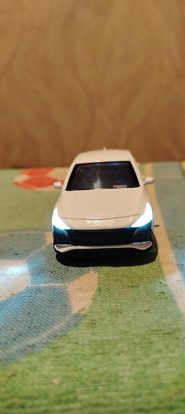 Личные вещи: Wekilde Gorduyunuz Ağ Elantra 2021-dan 2024 kimi Olan Modelidi Satiram — 6