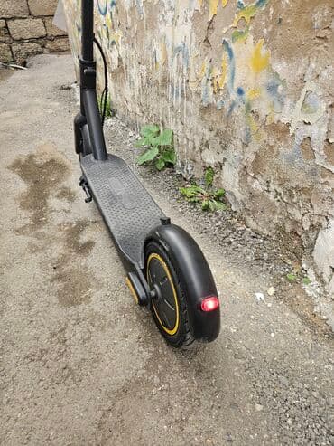 inmotion s1 qiymeti: Elektrikli skuter – şəhərdaxili rahat gediş üçün. Xüsusiyyətlər: - — 4