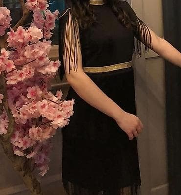 qara donlar: Qara ziyafət donu satılır ✨ Eleqant və çox zərif modeldir. Qızılı — 2