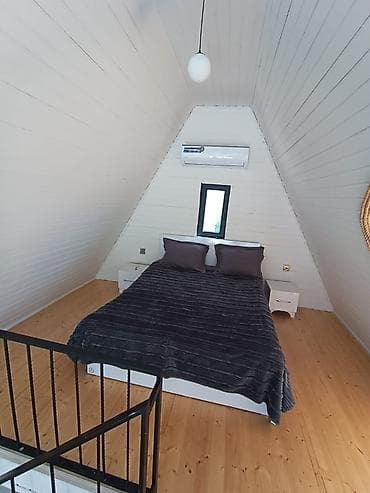 qaraj icarə: 3 kv. m, 2 otaqlı — 10