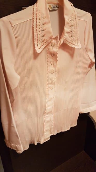 zerli koynekler: ● KOFTA ● Təzə. Türkiyə istehsalı. Ölçüsü - 44. Qiyməti - 25 azn — 8