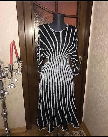 Lyuriks don
38-40
Altda podklatkası da var lalafo.az -da Lyuriks don
38-40
Altda podklatkası da var