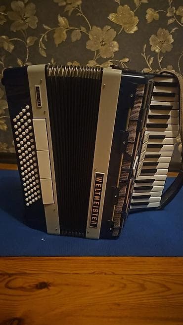 gitara satilir: Аккордеон — 1