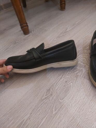 pandora qizil qolbaqlar: Qara lofer ayaqqabılar - Üst hissə: qara sintetik dəri, hamar və asan — 2