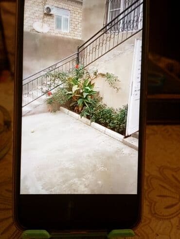 gunluk kiraye evler bilgeh: KİRAYƏ VERİLİR. 2 OTAGLİ, 2 MƏRTƏBƏLİ EVİN,1 Cİ MƏRTƏBSİ. YALNİZ — 2